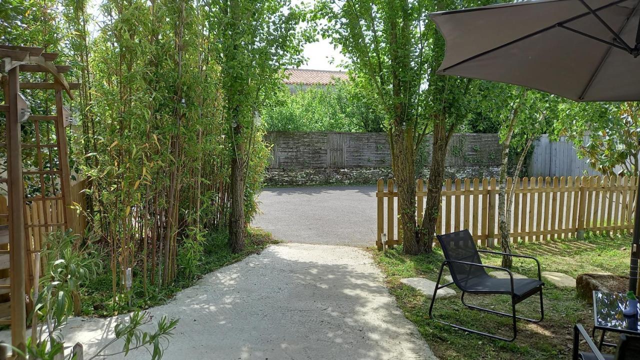Contre Vents Et Marais Villa Vix Kültér fotó